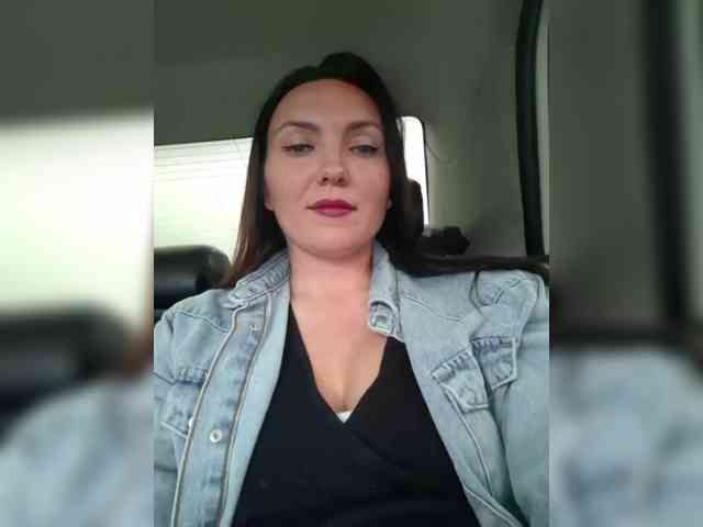 DIVORA tits - 2023.06.20