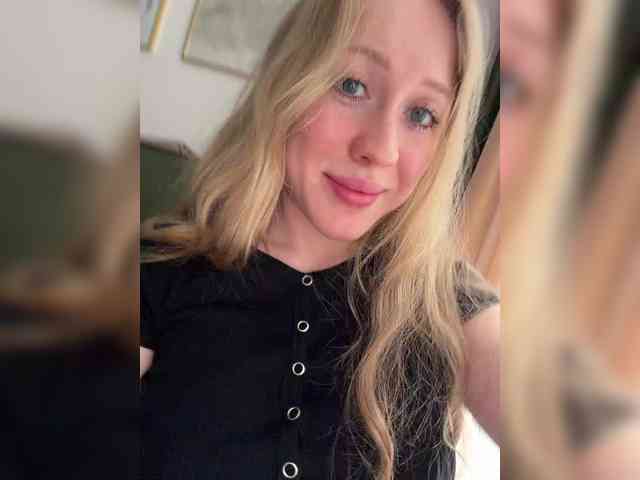 Likachkaa solo masturbation