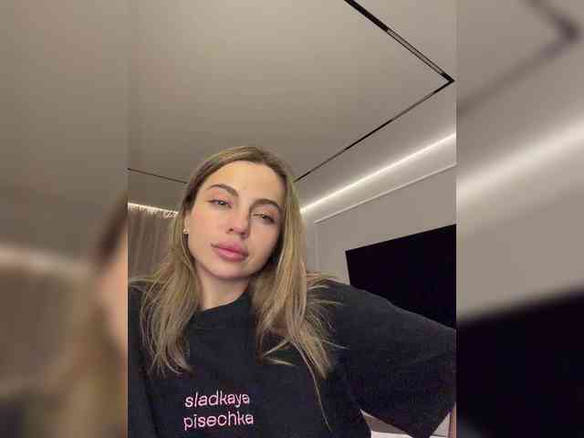 Nataliecroys masturbation - 19-01-2024