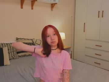 _reverse_gang_ double blowjob camshow - 07 September 2023