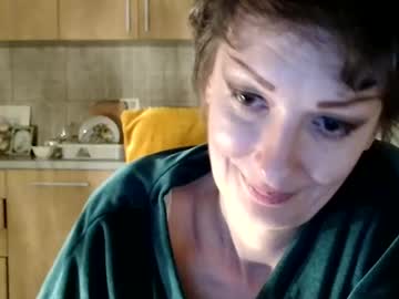 Bebacksooon pussy play