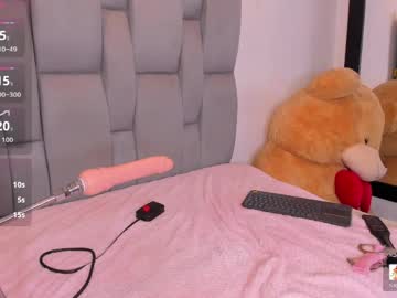 Blackandwhite1_ deepthroat