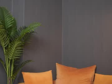 Calliadesigner squirt camshow - 2023 September 18