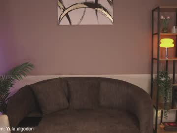 Hanna_costtello oiled