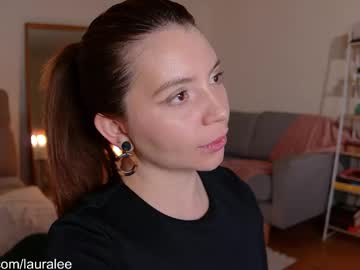 Laura_lee oiled camshow