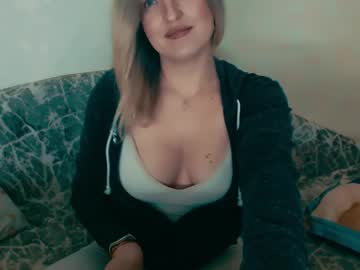 Sweetyliza pussy play - 24 November 2023