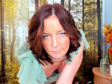 Viciousqueen pussy play camshow