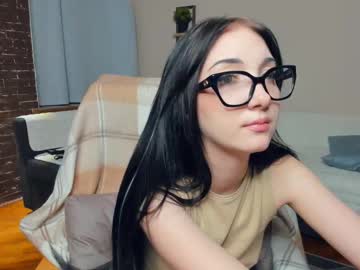 Wine_on_lips camshow