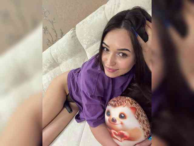 Adel-chocolatee squirt