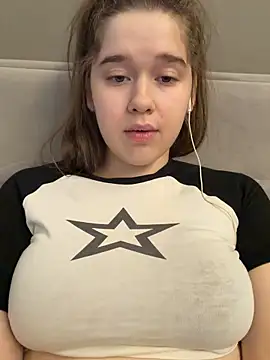 HornyGirlH fuck and facial