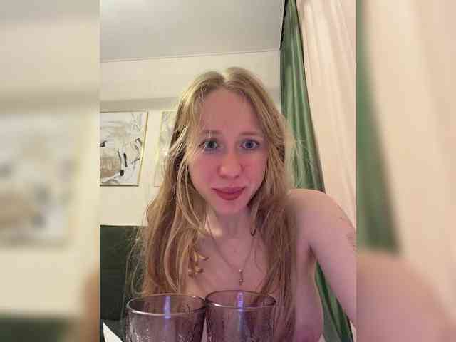 Likachkaa self squirt show - 05/08/2023