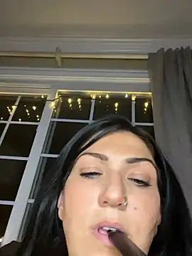 LittleMissEeve deepthroat camshow