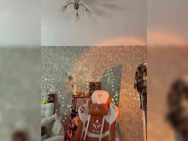 LolyMolly self squirt show