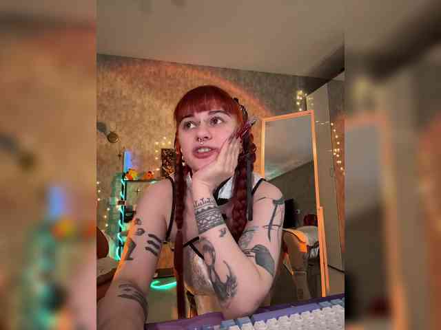 LolyMolly with friend - 10-27-2023