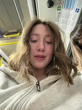 Sophie_Avory fuck and facial