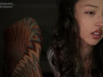 _octopussy_ toy fun camshow