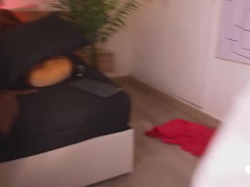 Bella__donne oiled camshow