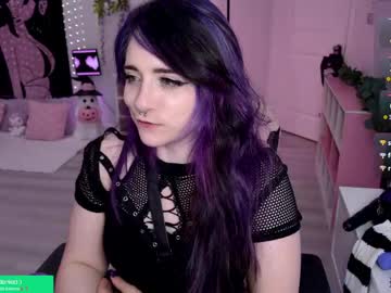 Crimsonkitten with friend show