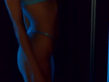 Flowerr_powerr pussy play