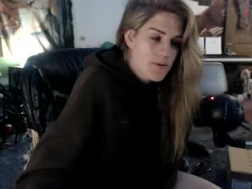 Katiecutie_5 threesome show