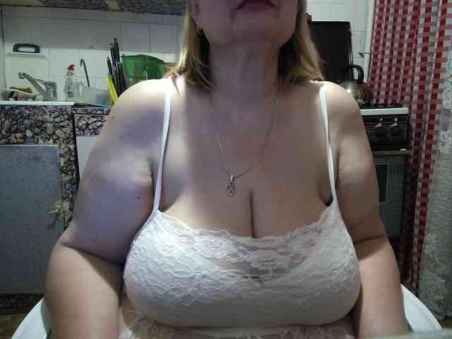 Marusa0 tits and ass camshow