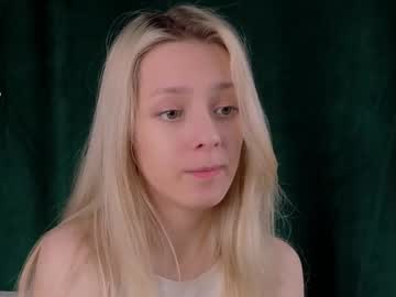 Peek_in_my_window ticket camshow