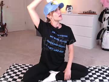 Petitebrat self squirt - November 16 2023