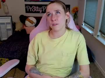 Pr3ttyp1nkpussy tits and ass show