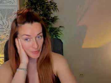 Save_the_qween self squirt