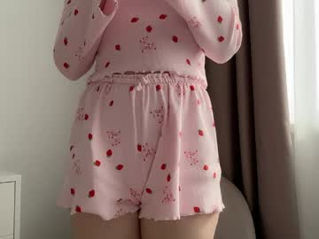 Shy_schoolgirl_ crazyticket - 11-22-2023
