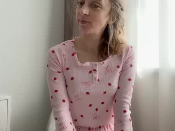 Shy_schoolgirl_ premium