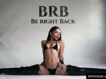 Sofia_rousse_ with friend