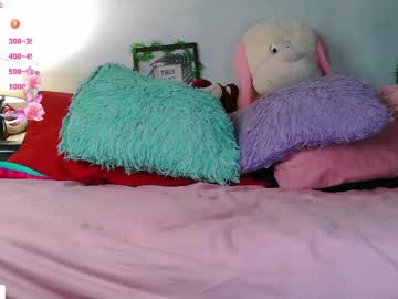 Stephanie_golden with friend - 09.28.2023